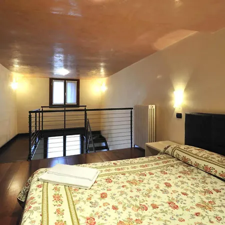 Castello Di Godego Sleeps 4 Air Con Wifi Apartmán *